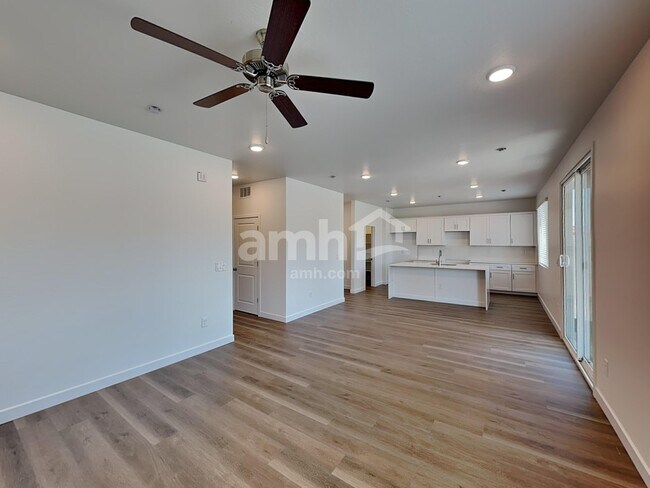 9715 W Parkway Dr, Tolleson, AZ 85353 - photo 6