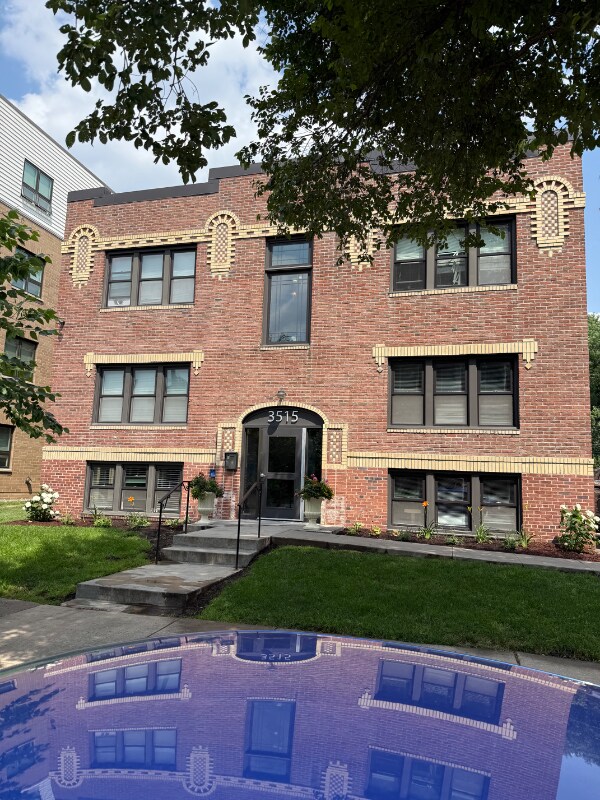 3515 2nd Ave S Unit 103, Minneapolis, MN 55408
