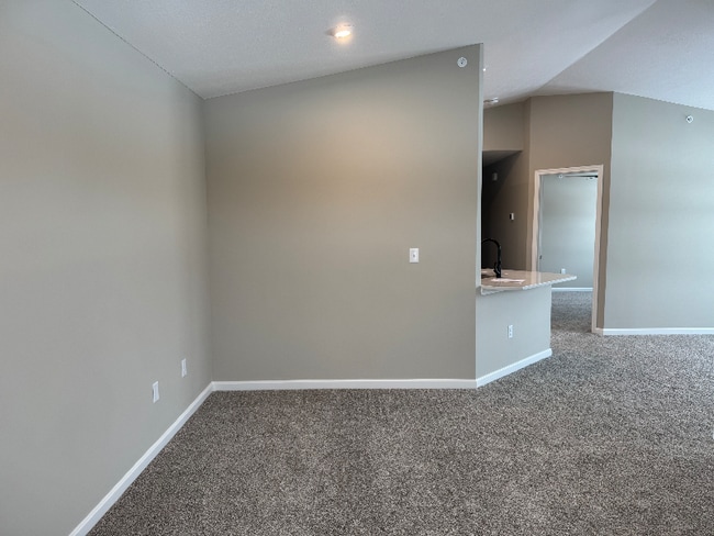 508 Glenhaven Way, Fairborn, OH 45324 - photo 5