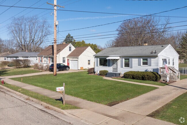 Smaller bungalows and ranch style homes are the norm on the north side of Grandville.