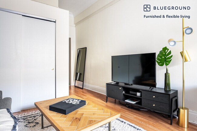 62 Boylston St unit FL9-ID243, Boston, MA 02116 - photo 2