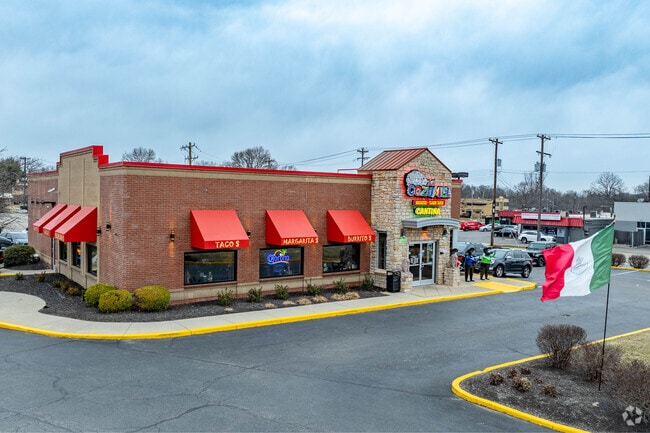 Mi Cozumel Cantina is a top Mexican restaurant beloved by Brentwood residents.