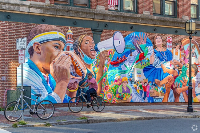 Cycling is a common way to get around Broadway.