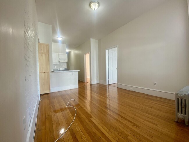 863 Massachusetts Ave unit 56, Cambridge, MA 02139 - photo 4