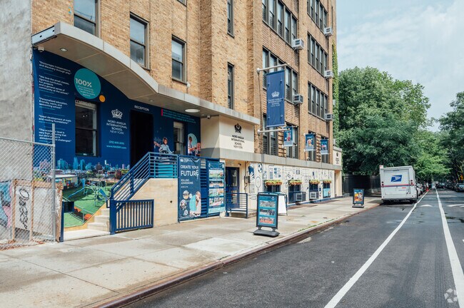 Nord Anglia International School is located on East 2nd Street in Bowery, New York.