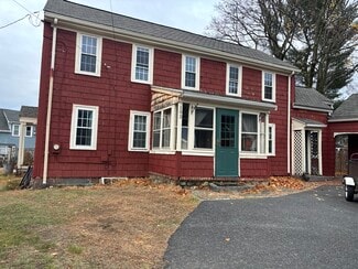 193 High St Unit 2, Reading, MA 01867