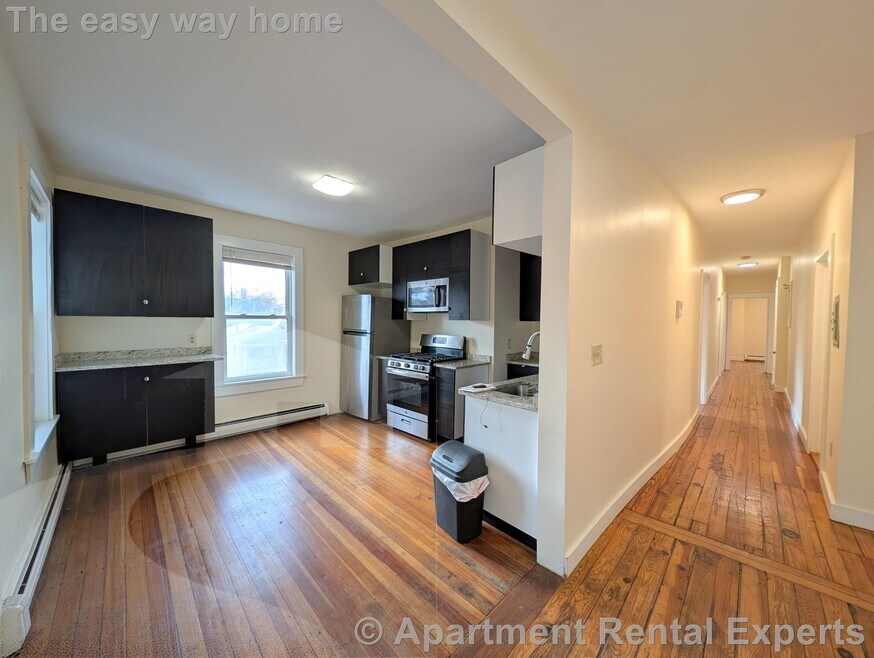 66 Pleasant St unit 3, Cambridge, MA 02139 - photo 1
