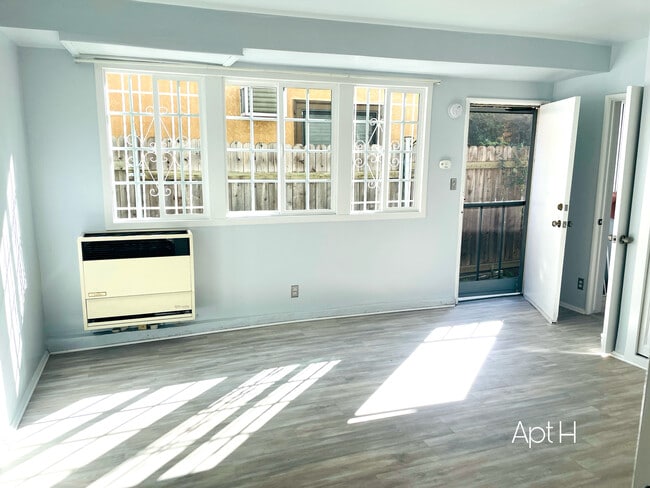 2024 Argyle Ave unit H, Los Angeles, CA 90068 - photo 3