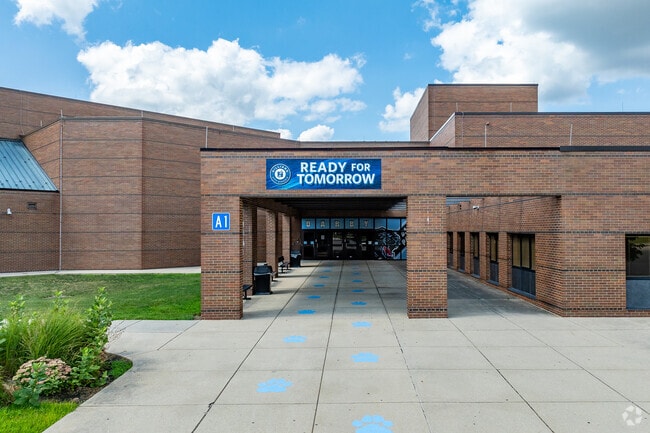Hilliard Darby High School