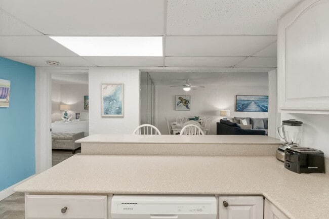 8727 Thomas Dr unit ID1354949P, Panama City, FL 32408 - photo 7