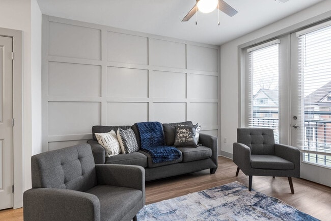 2039 Woodburn Ave unit ID1364149P, Cincinnati, OH 45206 - photo 3