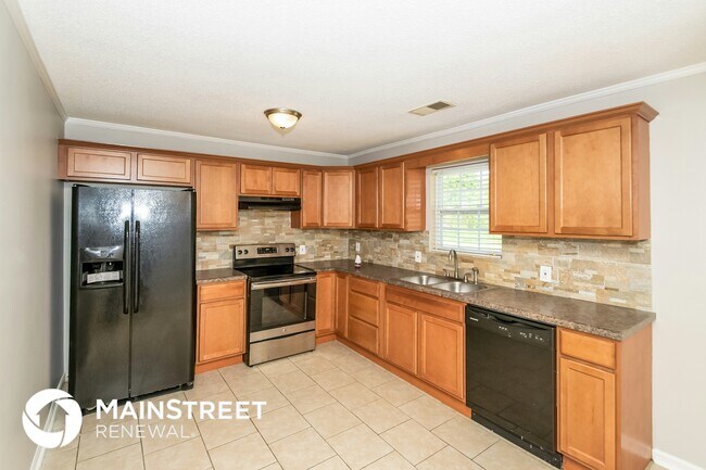 201 Allen St, Adamsville, AL 35005 - photo 5