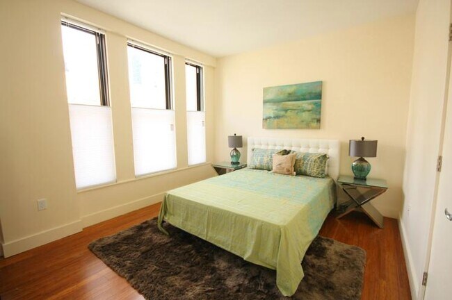 14 Winter St unit 1, Boston, MA 02136 - photo 3