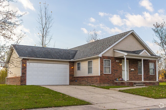 Experience the welcoming community of Greenfield Park.