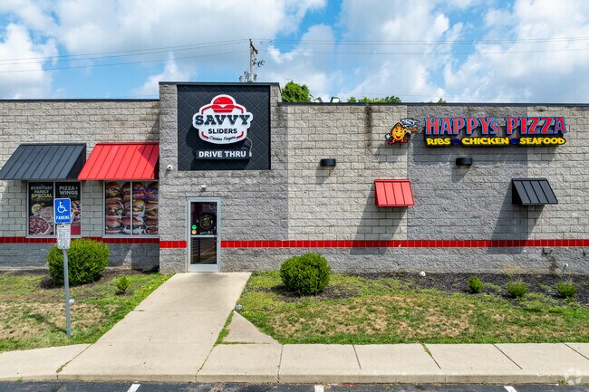 Savvy Sliders Drive Through in North Hilltop is acquick way to grab lunch.