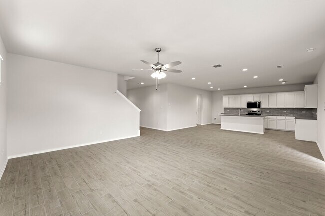 111 Aston Way unit 36458867, Terrell, TX 75160 - photo 5