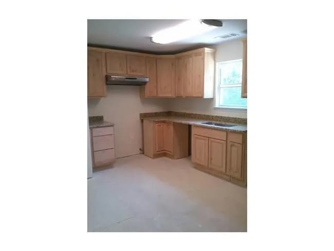 4780 Butner Rd, Atlanta, GA 30349 - photo 4