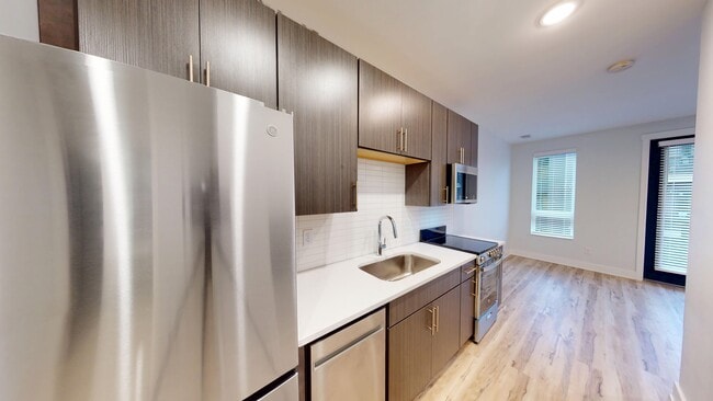 Factory 52 Apartments, Cincinnati, OH 45212 - photo 6