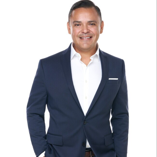 Agent Photo