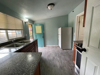 S 3rd, San Jose, CA 95112