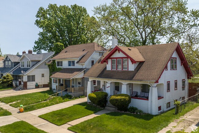 Large bungalows offer plenty of room for families in Hawthorne Park, Detroit.