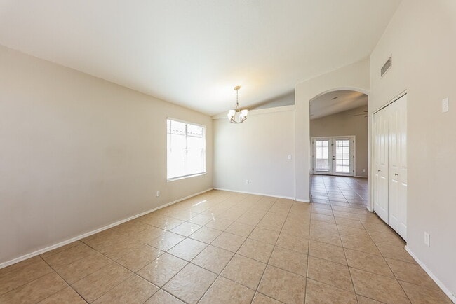 6925 E Laguna Azul Ave, Mesa, AZ 85209 - photo 4