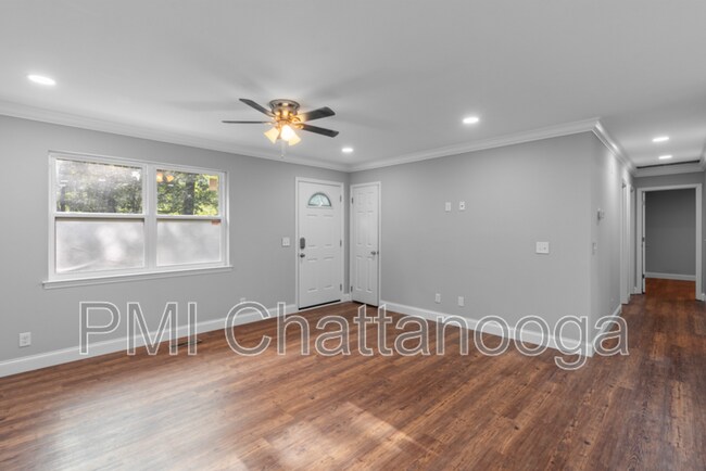 876 Childress Hollow Rd, Chickamauga, GA 30707 - photo 4