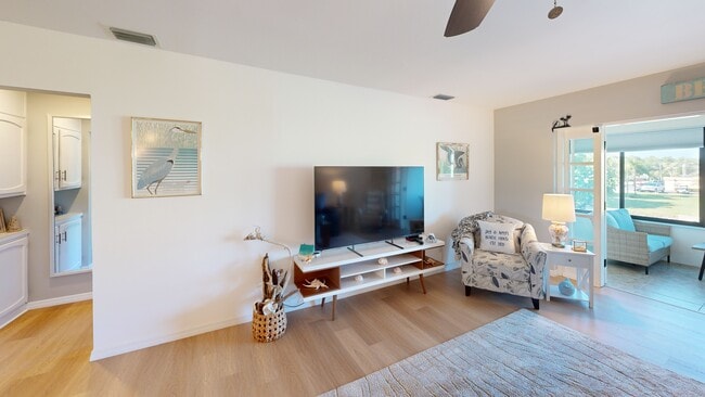 1781 Pebble Beach Dr unit 206, Fort Myers, FL 33907 - photo 3