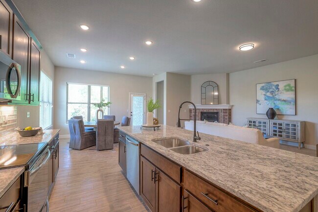 26562 W 84th St, Lenexa, KS 66227 - photo 5