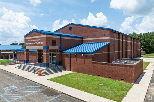 North Forrest High School in Hattiesburg, MS, is rated above average by Niche.