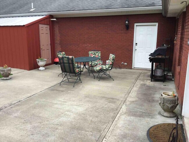 176 Schools Dr unit ID1343303P, Camden, TN 38320 - photo 7
