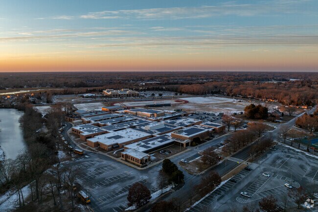 Mainland Regional High School has scored an overall A- grade from Niche.