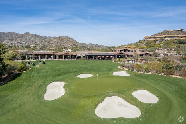 Paradise Valley Country Club has well-maintained grounds.