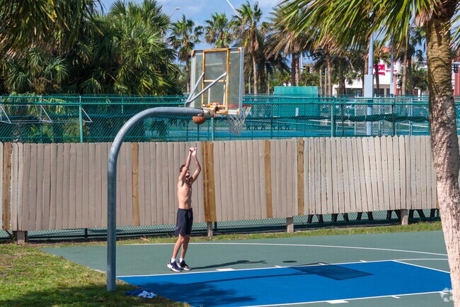 Several communities in Hodges offer basketball courts for residents to use.
