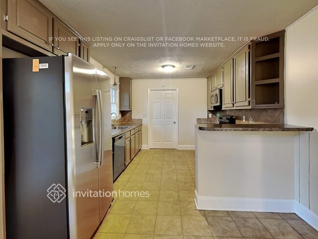 315 Ridgecrest Dr, Lawrenceville, GA 30046 - photo 5