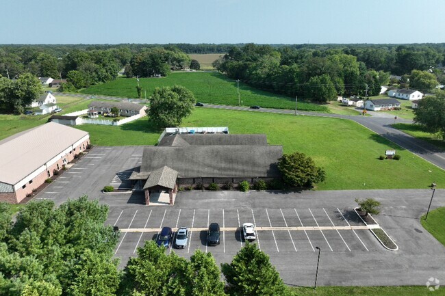 Agape Christian Academy serves the community of Salisbury.