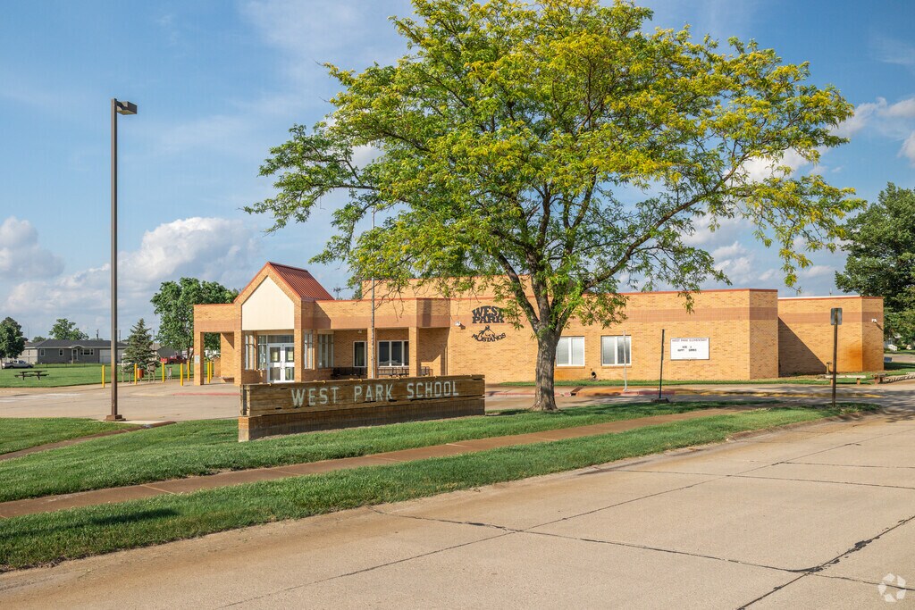 Educational opportunities abound at West Park Elementary School in Columbus.