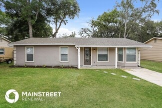 7733 Range Dr, Orlando, FL 32810