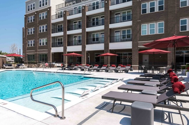 Signature at Carmel, Carmel, IN 46032 - photo 2