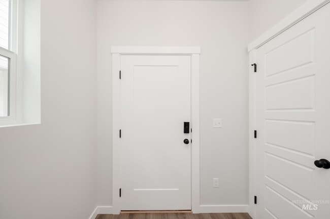 10512 W Teratai St, Star, ID 83669 - photo 2