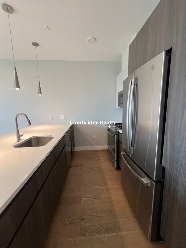 12 Central St, Somerville, MA 02143 - photo 5