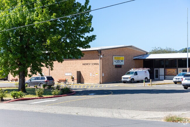 Hucrest Elementary School.