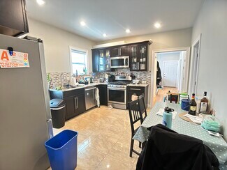 83 Newbury St, Somerville, MA 02144