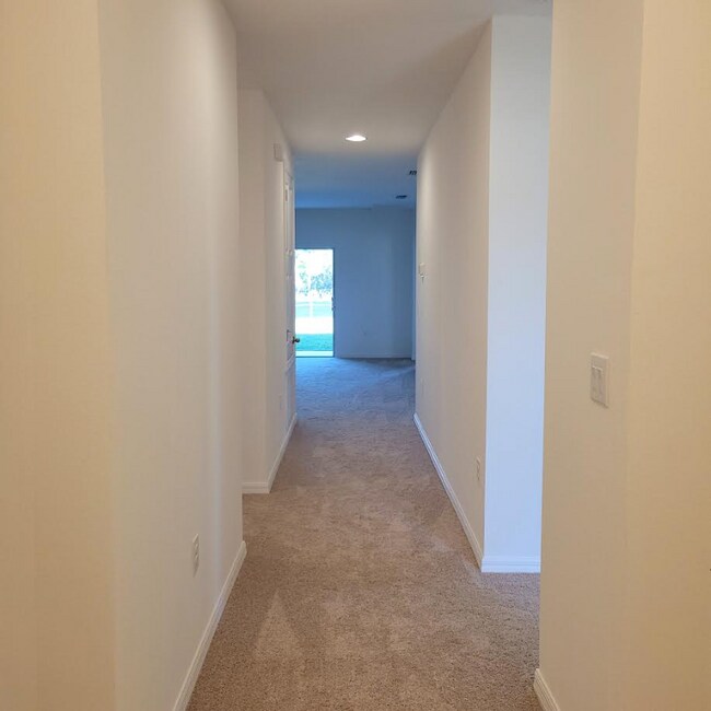 4057 Serene Water Ave, Eustis, FL 32736 - photo 3