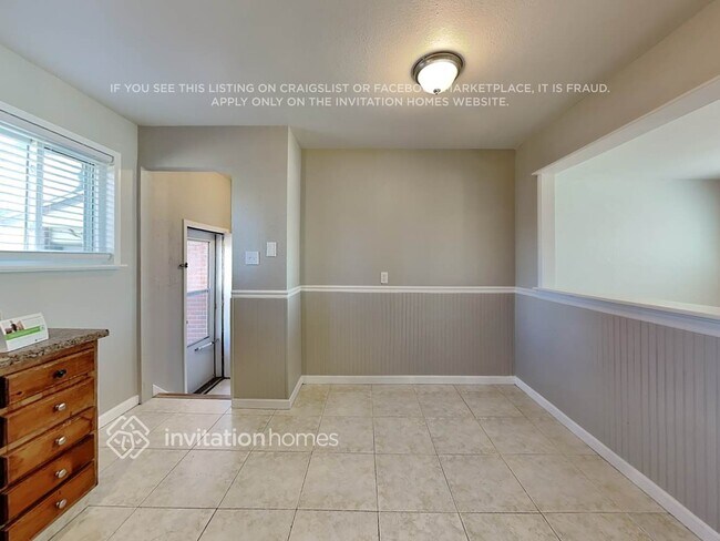 11528 Larson Ln, Northglenn, CO 80233 - photo 7