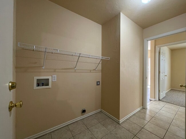 1913 Leeds Ln, Norman, OK 73071 - photo 7