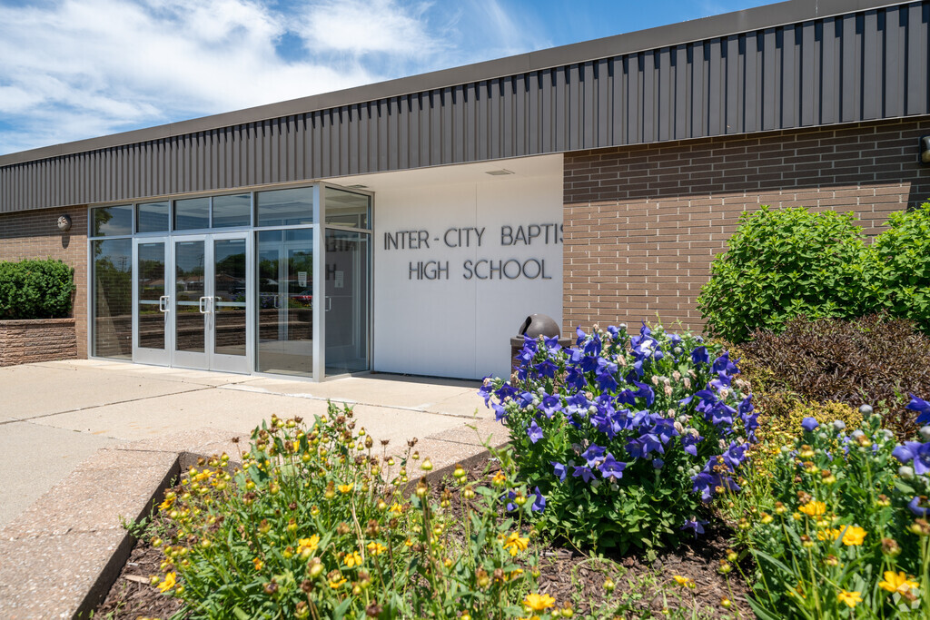 Inter-City Baptist School is a private institution.