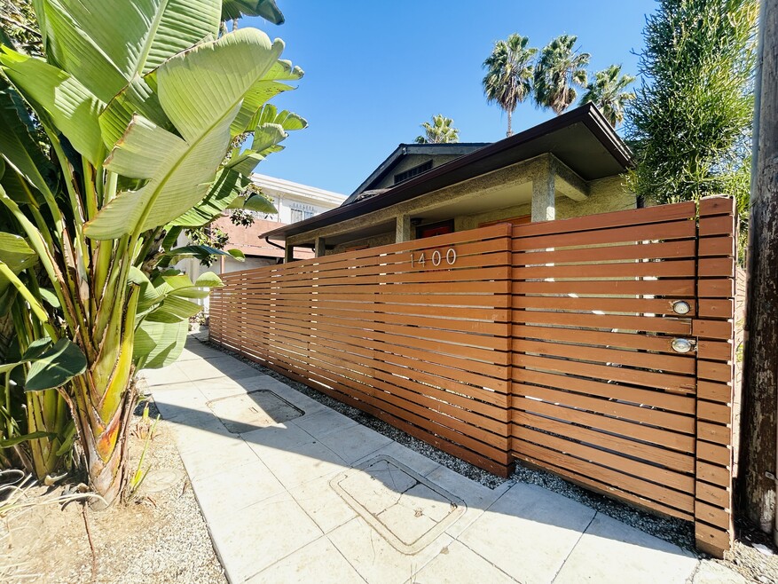 1400 Silver Lake Blvd unit A, Los Angeles, CA 90026 - photo 1