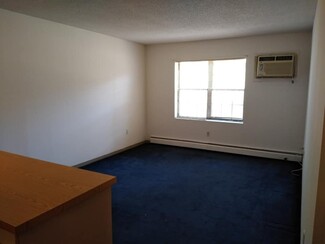 8 Kenmar Dr Unit 63, Billerica, MA 01821