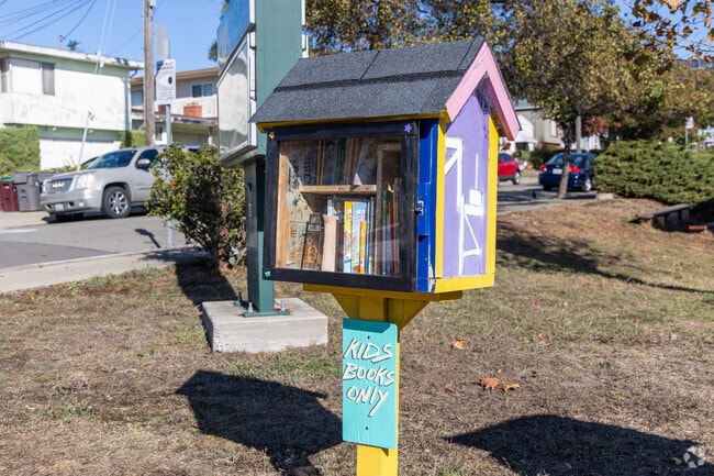 Laurel Elementary School has a small free library for kids in Oakland.
